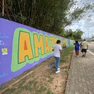 Muro externo do Mangal ganha pintura artística em homenagem à Amazônia