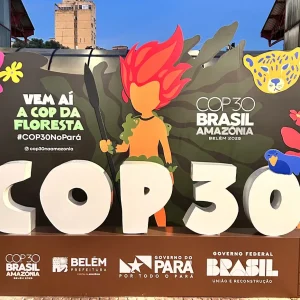 Estação das Docas recebe totem interativo em contagem regressiva para a COP30