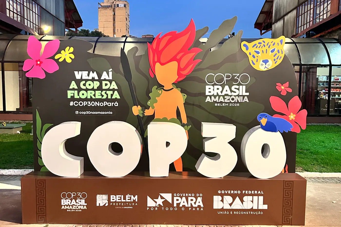 Leia mais sobre o artigo Estação das Docas recebe totem interativo em contagem regressiva para a COP30