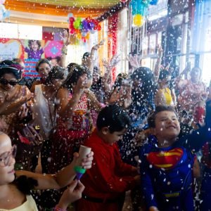 Bailinho de Carnaval anima a Estação das Docas com programação gratuita para toda a família nesta terça-feira (17)